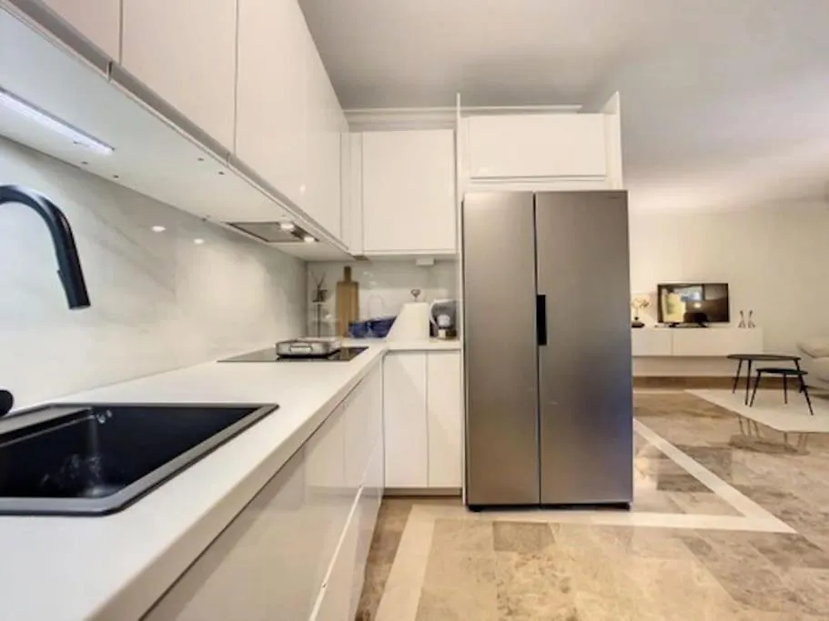 Avn Barcelona Apartment Marbella