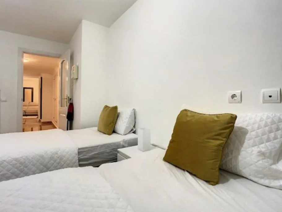 Avn Barcelona Apartment Marbella Spain